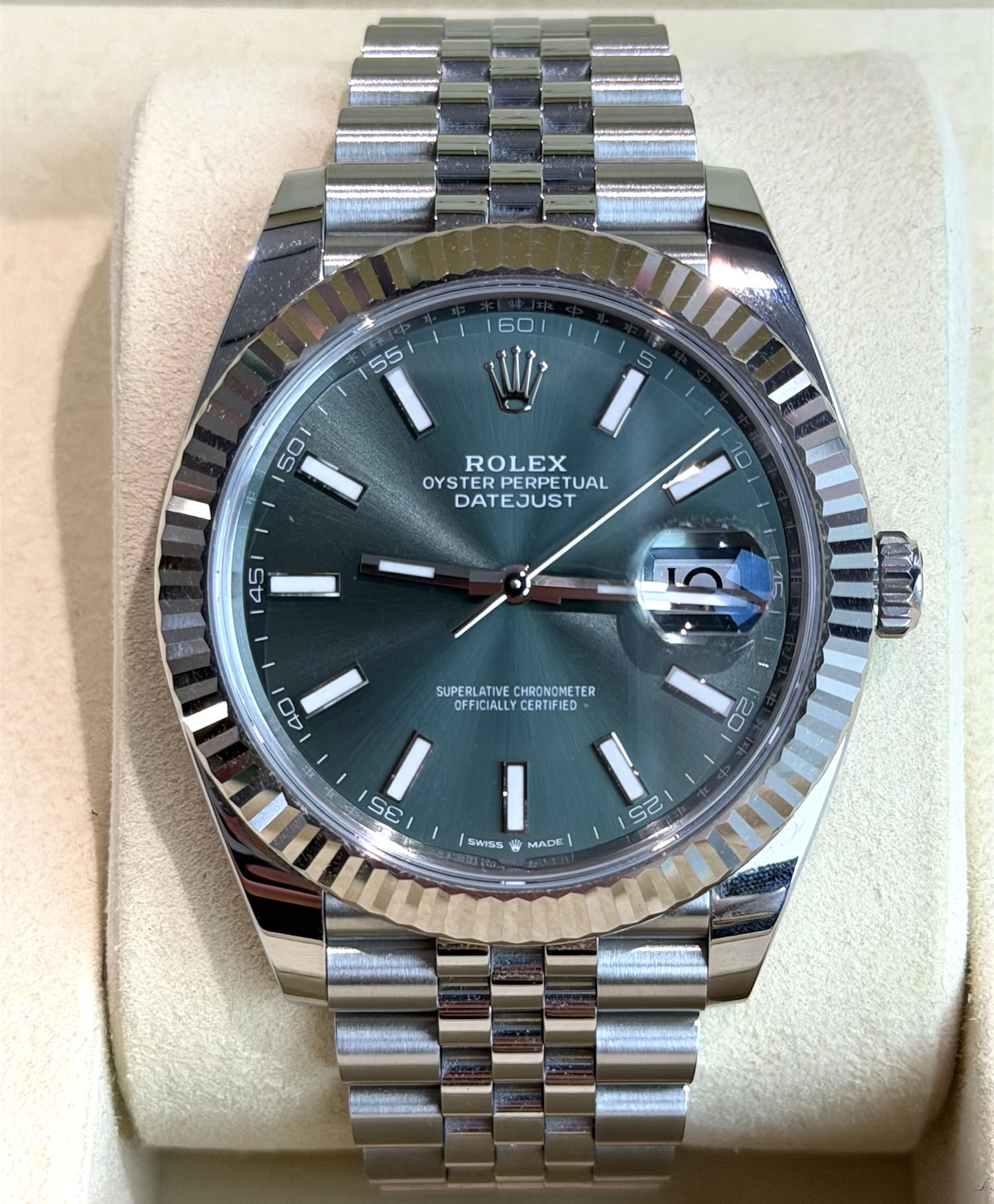Rolex  Rolex Datejust 41 Mint Green Dial 126334 (2025)