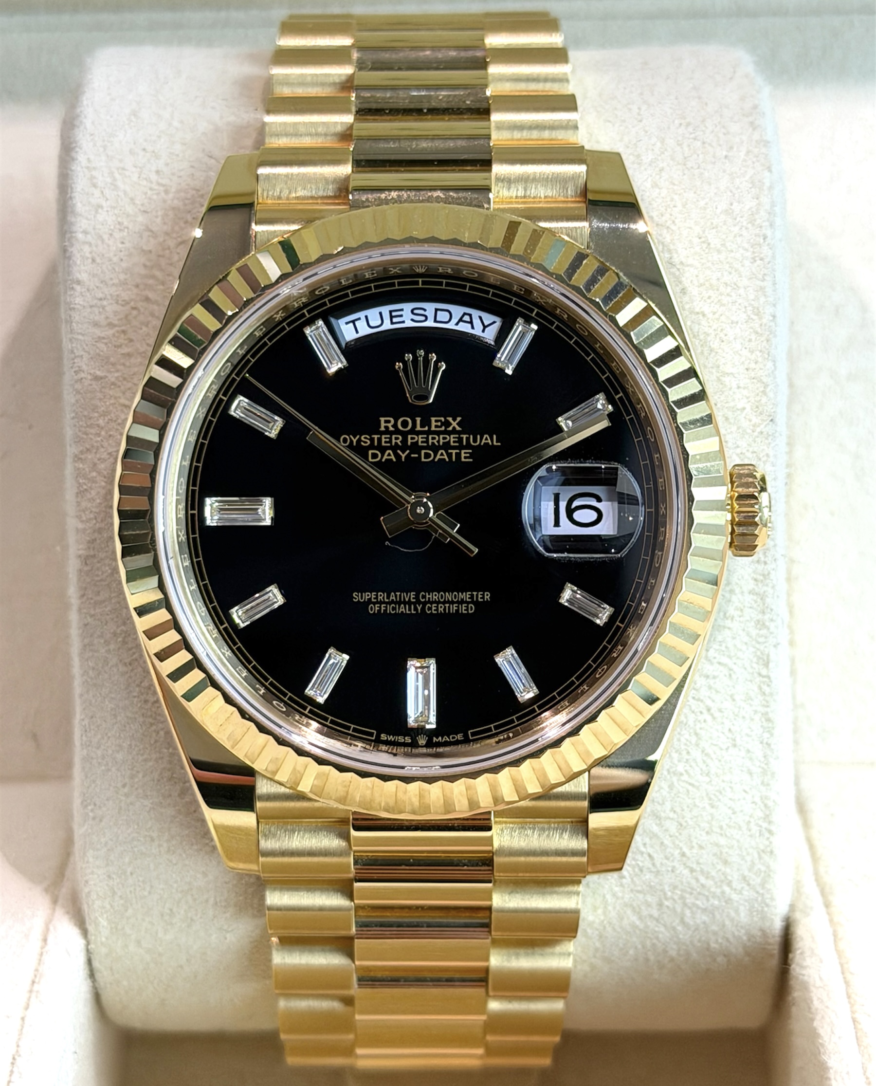 Rolex Rolex Day-Date 40 Yellow Gold Black Baguette Dial 228238 (2023)