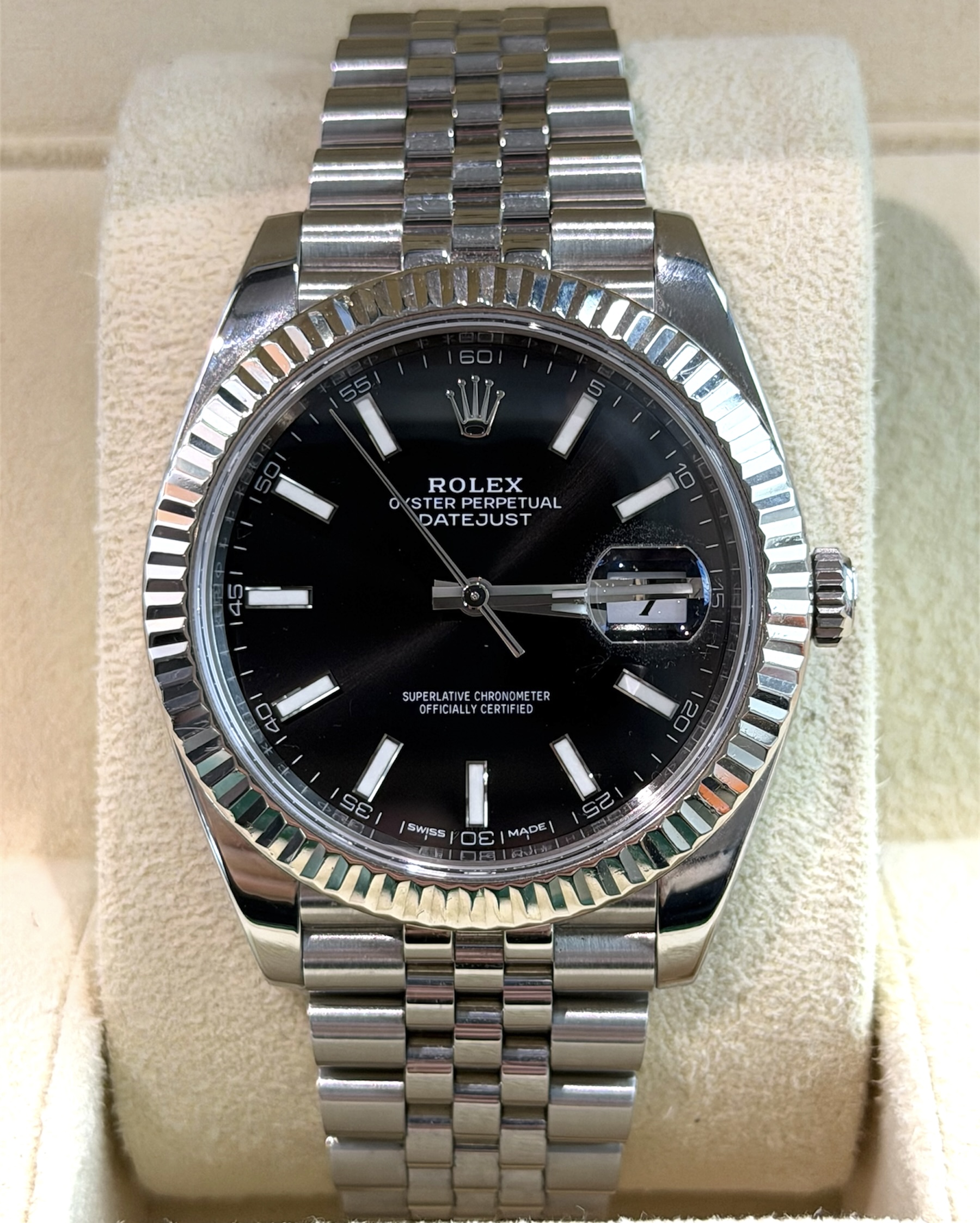 Rolex Rolex Datejust 41 Black Dial Jubilee 126334 (2018)